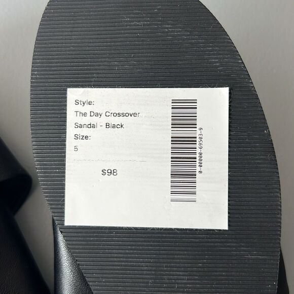 New Everlane The Day Crossover Sandal in Black Size 5 - Picture 8 of 11